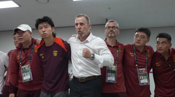 久帅:虽然0-3输韩国我们会被说一无是处,但要看到自己的亮点