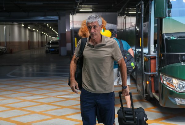 体坛:塞蒂恩下课前已对更衣室失控,他与多名球员关系跌入冰点