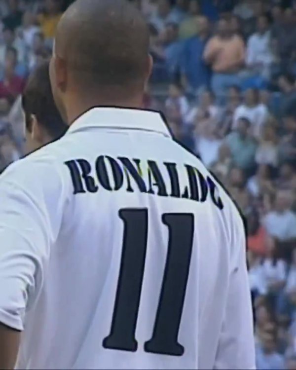 23年前的今天,罗纳尔多在西甲完成了他的皇马首秀,并连进两球!