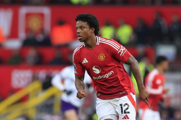 记者：马拉西亚今日将会随曼联一线队一起练习