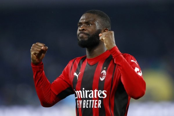 托莫里：参加世界杯赛  是我的理想  ，如果意甲夺魁  我会染金发庆祝