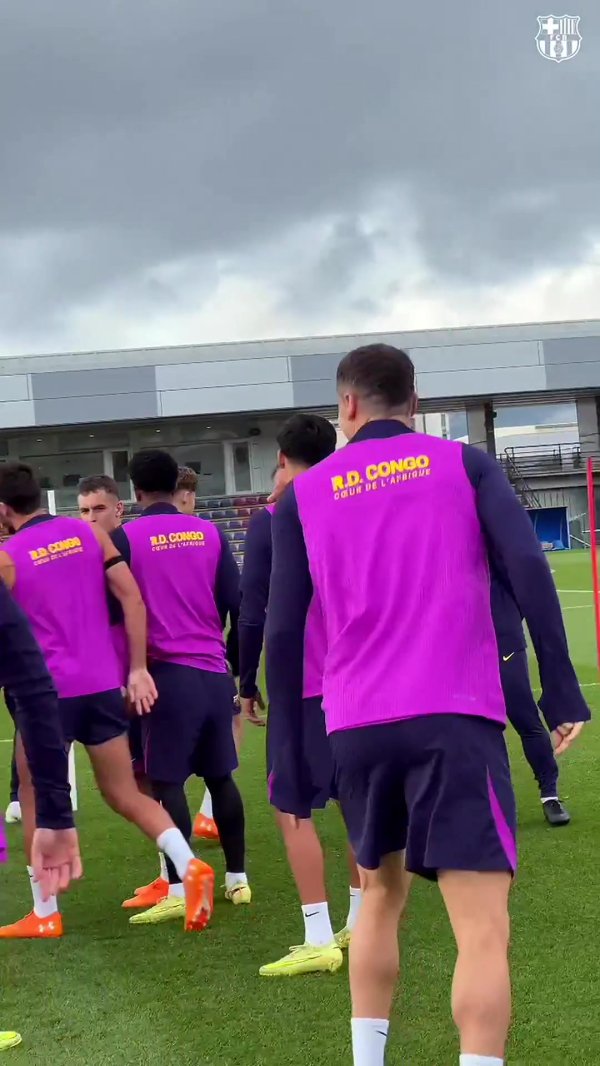 好消息！莱万、奥尔莫复健    合练，队友们拍打仪式欢迎