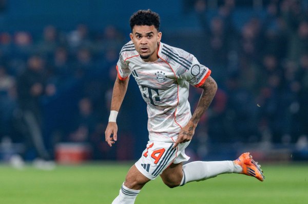 图片报：迪亚斯17场数据已超科曼上赛季总和，埃贝尔证明决策无误